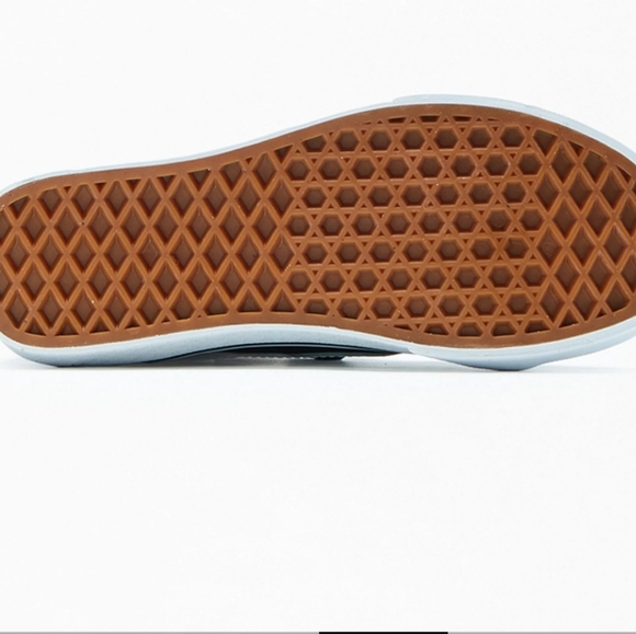 Vans Kids Velcro Sk8 Old Skool Mid Shoes. - Picture 4 of 15